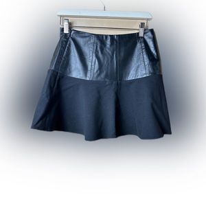 Marciano black skirt size 2 leather detail